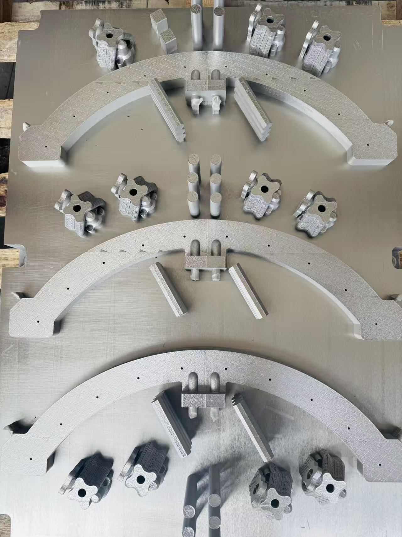 汽车零部件专用检具（检测工装）(图1)